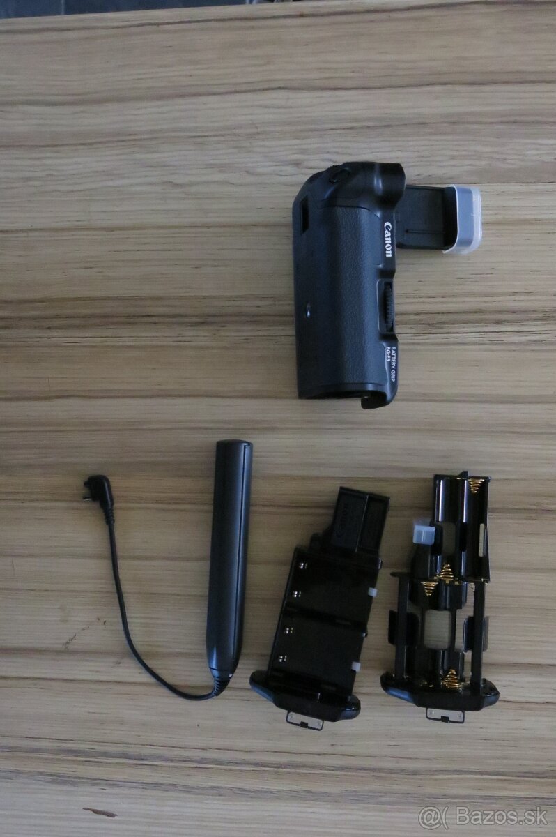 Predám Batériový grip Canon BG-E3
