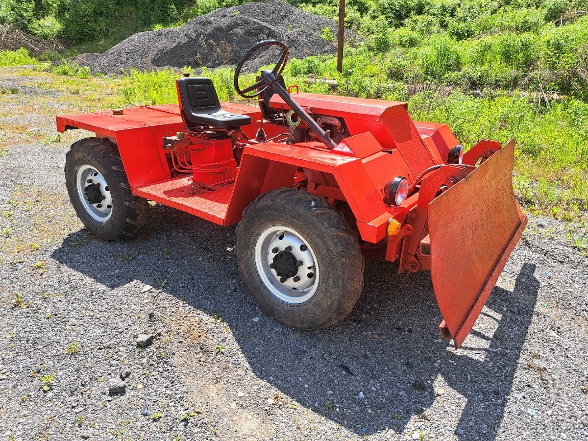 Predám traktor Murgas M45