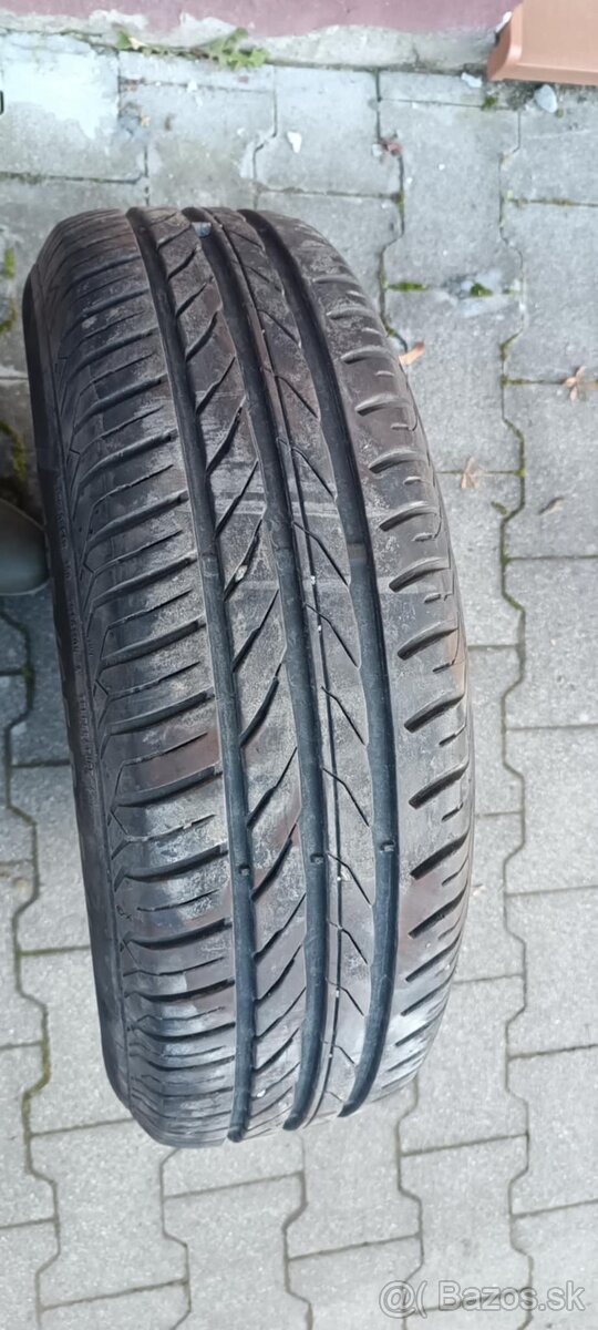 Predám letné pneumatiky 195/65/R15