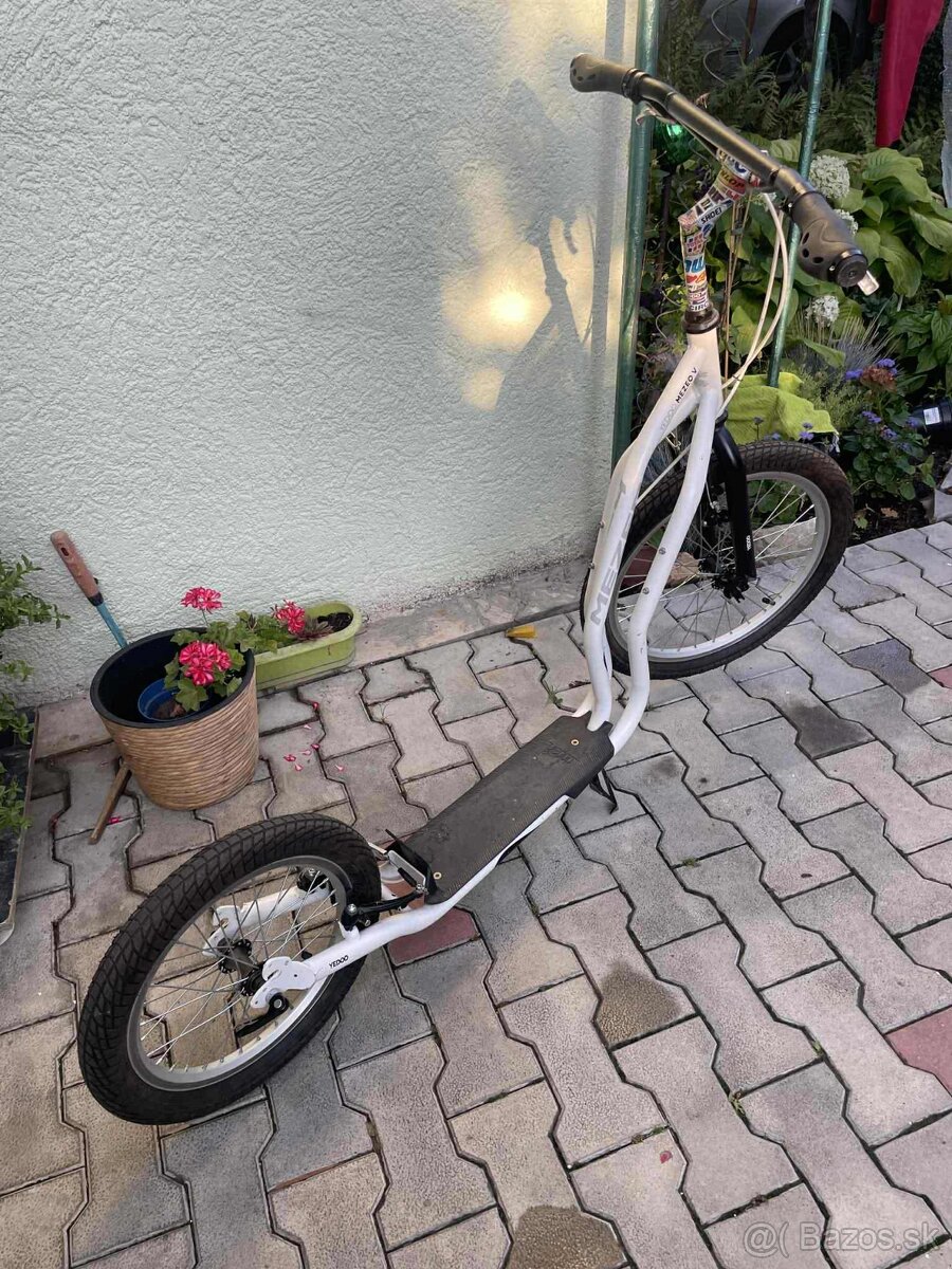 Kolobežka Yedoo Mezeq