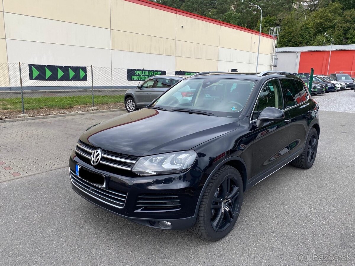 ► VW TOUAREG 4,2 TDI V8 4x4-250 kW, PARK. KAMERA, NAVI ◄