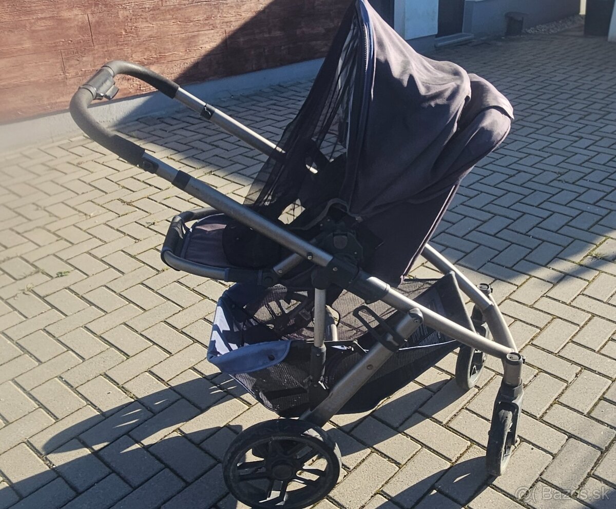 Uppababy Vista