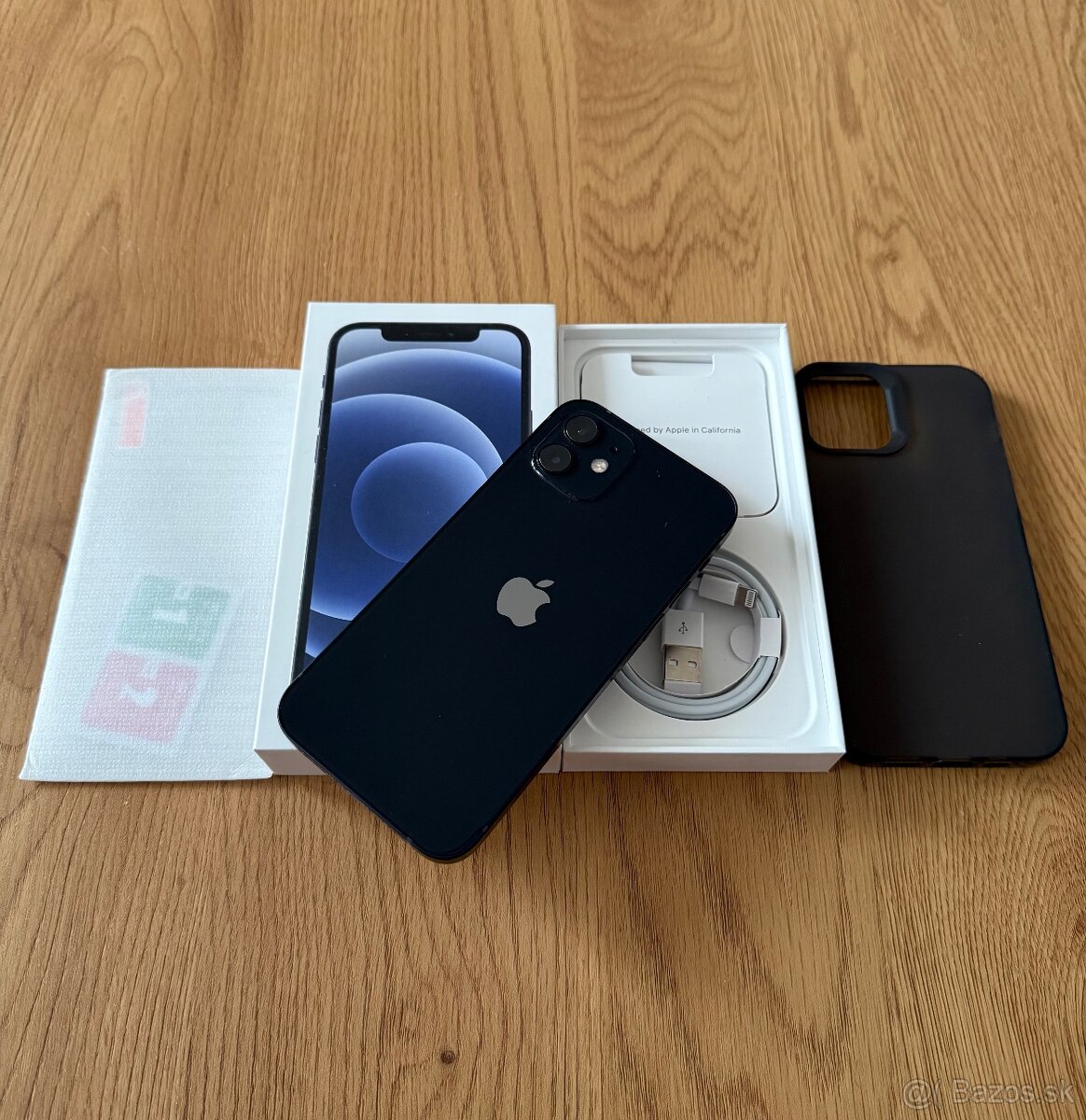 iPhone 12 64 gb Black - komplet príslušenstvo, záruka