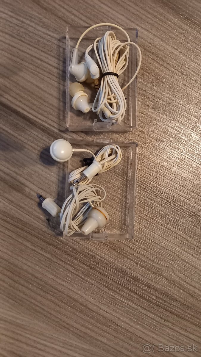 Slúchadlá k tranzistorom