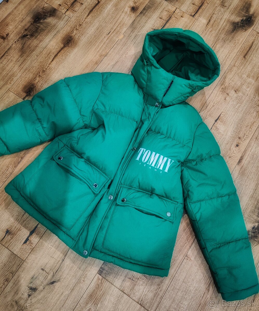 Zimna bunda Tommy Hilfiger