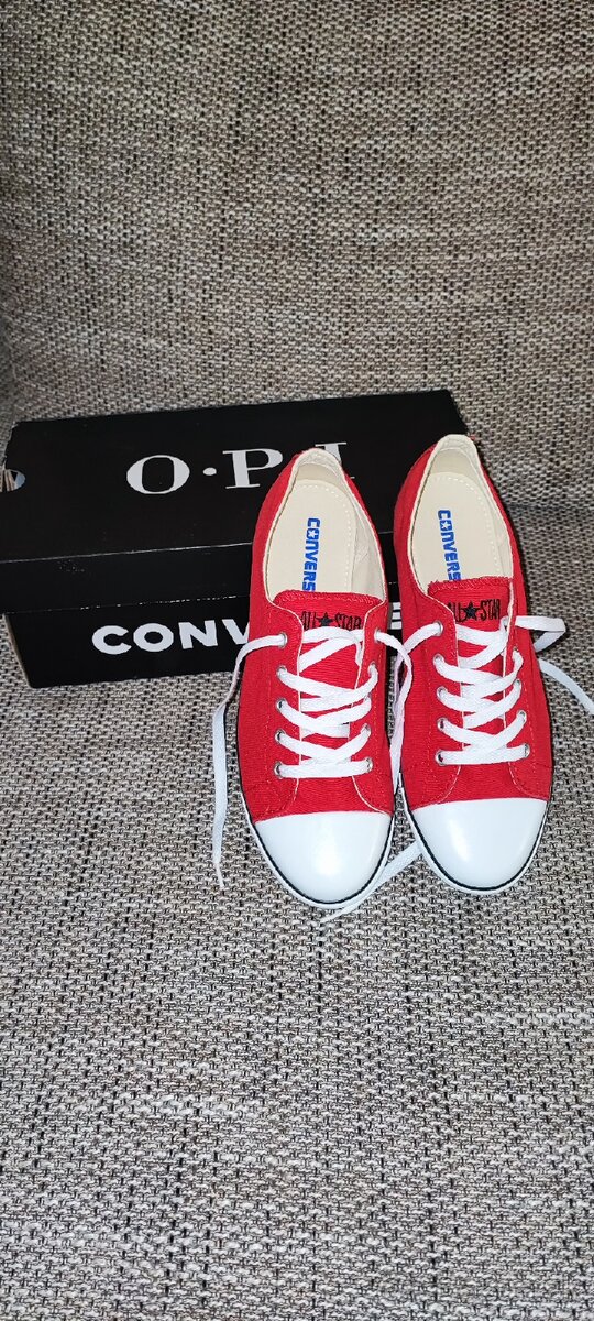 Converse č.40.5