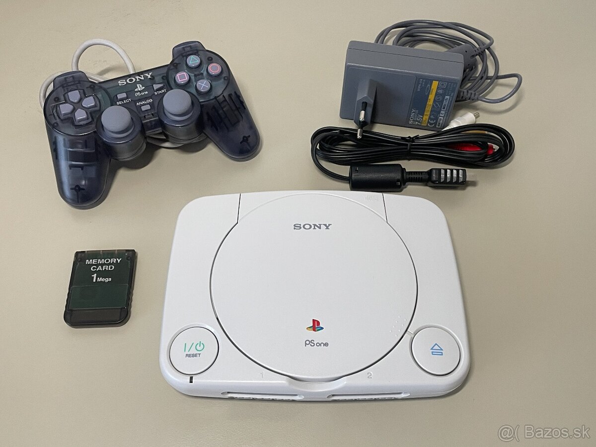 PS One s modchipom + raritný ovládač, memory karta