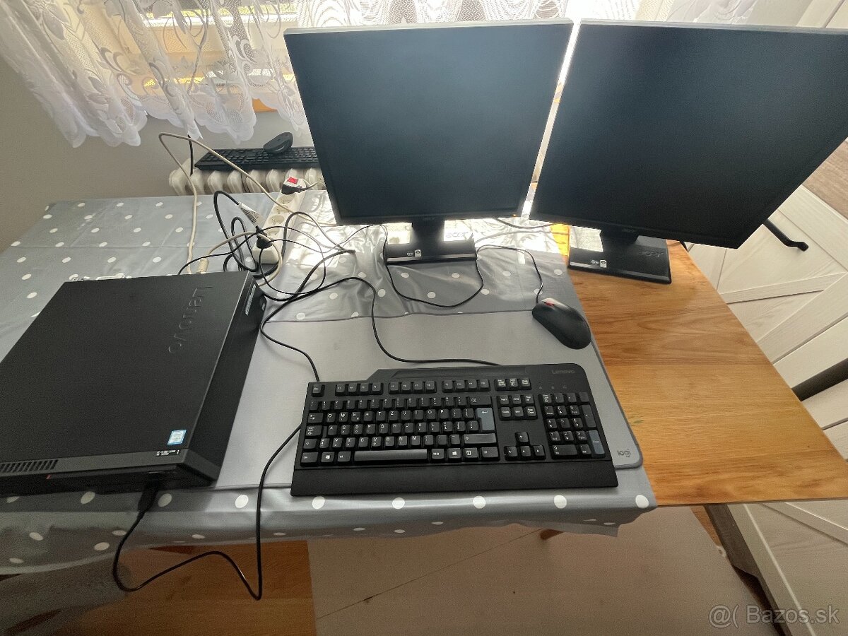 Počítač Lenovo