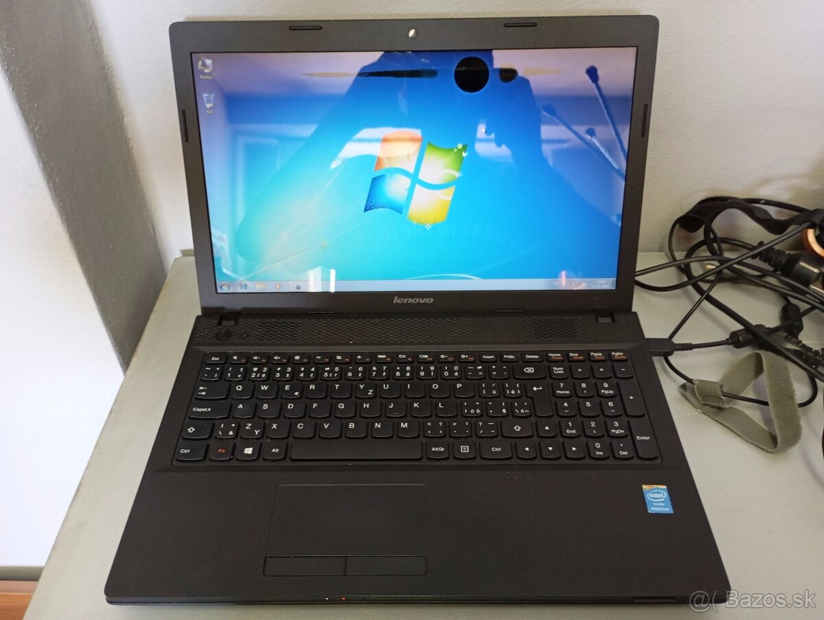 predám notebook LENOVO G500 , WINDOWS 7 32bit