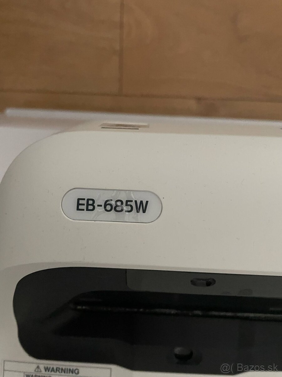 epson EB-685W