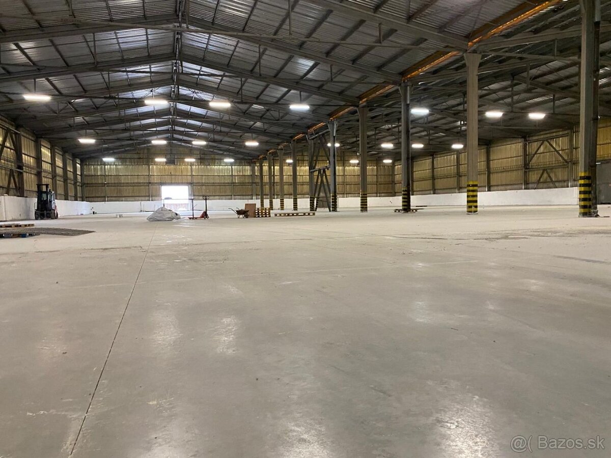 Skladová hala 1300 m2, Trnava, výhodný prenájom