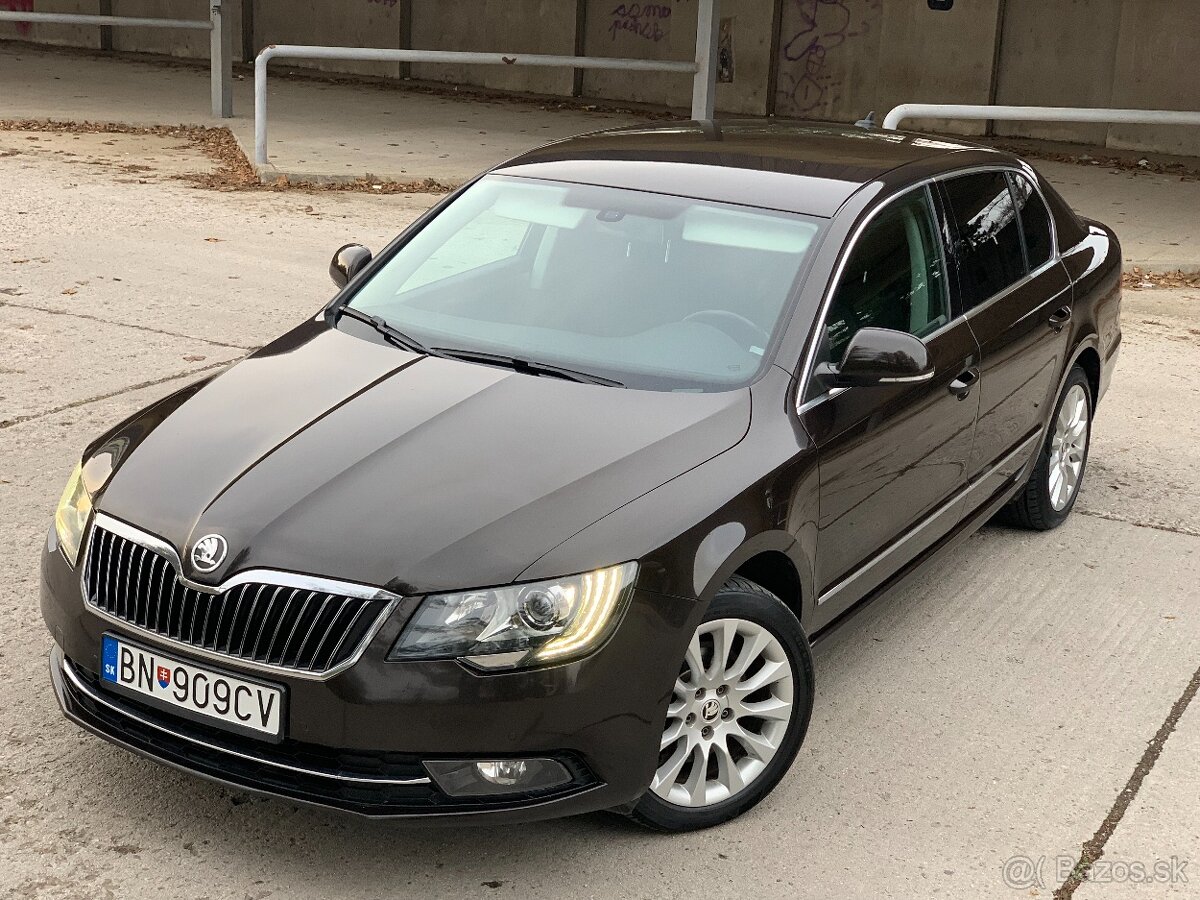 Škoda Superb 2,0 TDi CR DSG 4x4