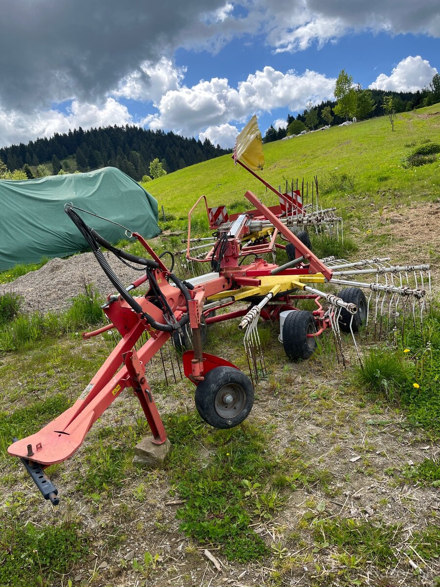 Zhrnovač zhrabovačka sena pöttinger