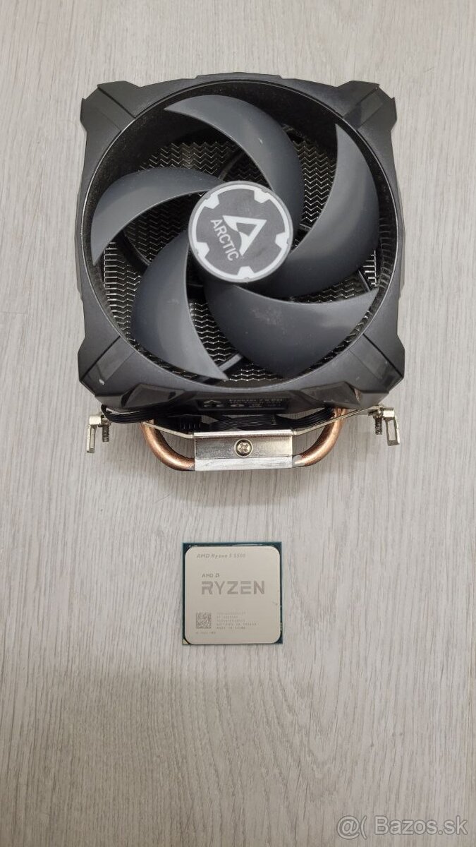 Procesor AMD Ryzen 5 5500 a veža Arctic