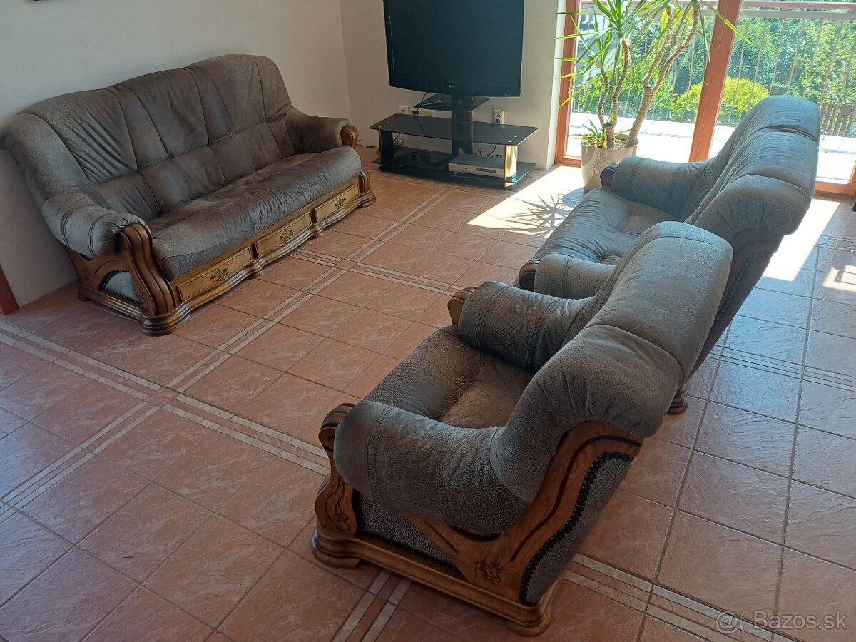Predam kozennu supravu chesterfield