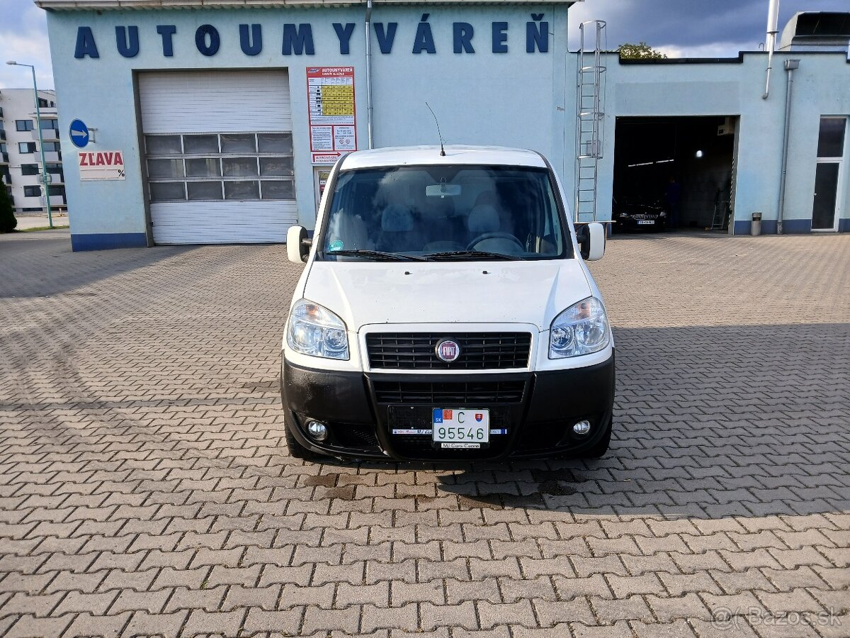Fiat Doblo 1.9jtd 77kw combi rok 2010