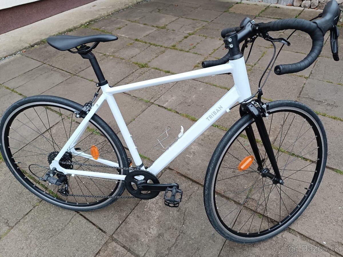 Cestný bicykel Triban