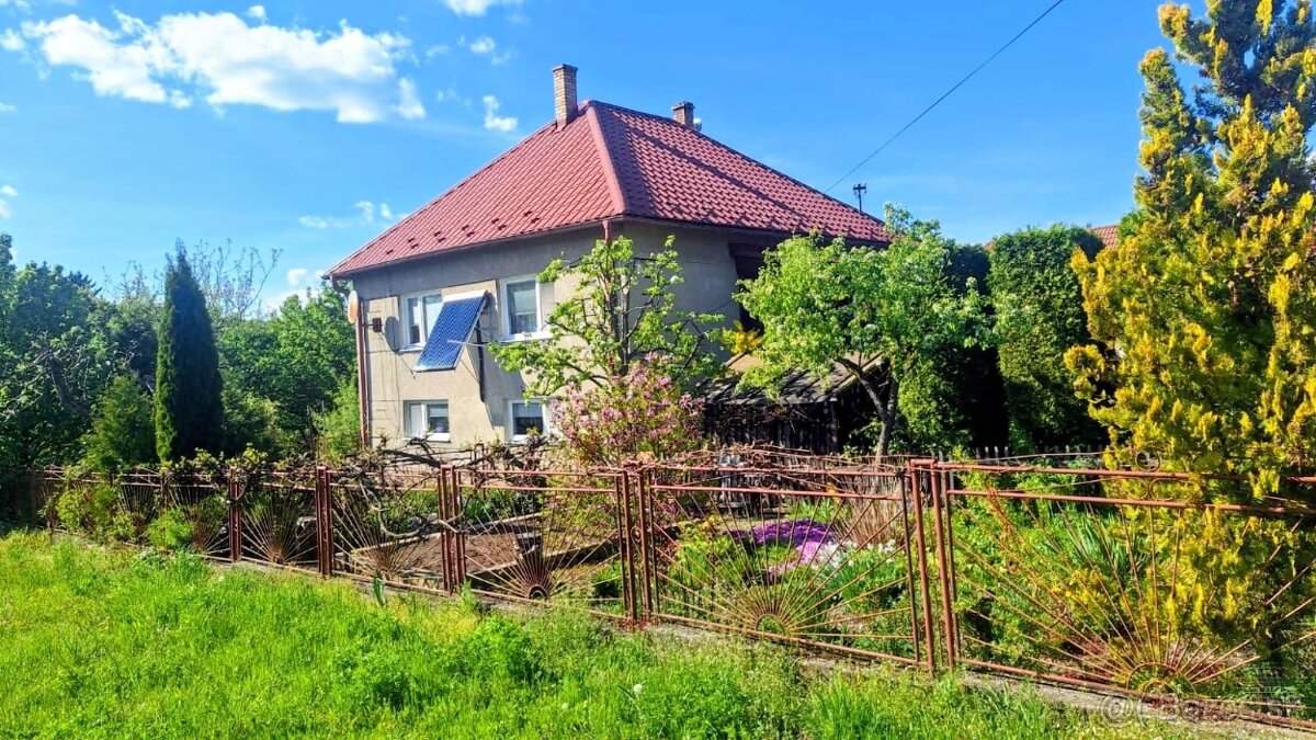 Predaj priestranný rodinný dom Detva - časť Piešť II.