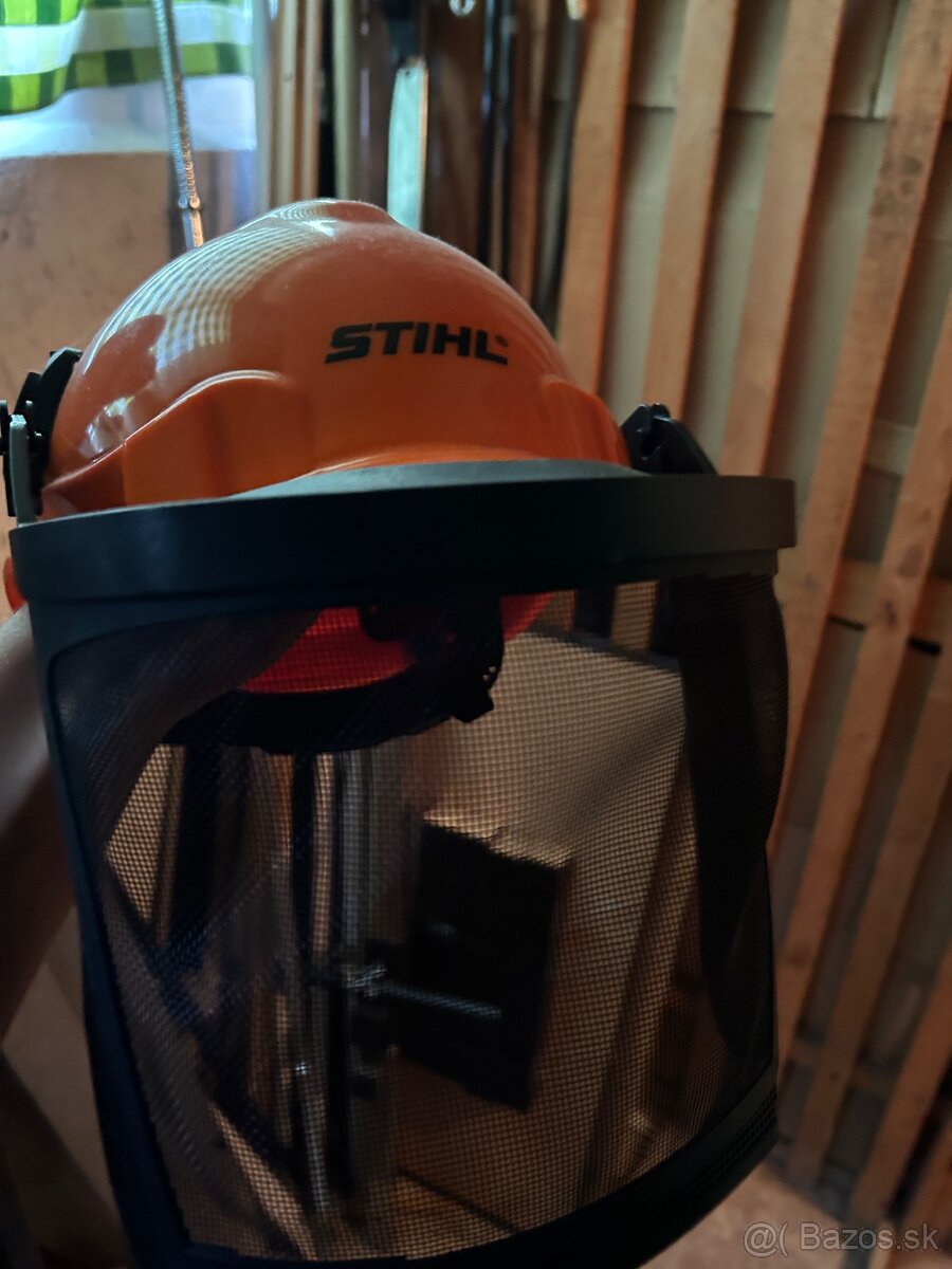 Stihl prilba
