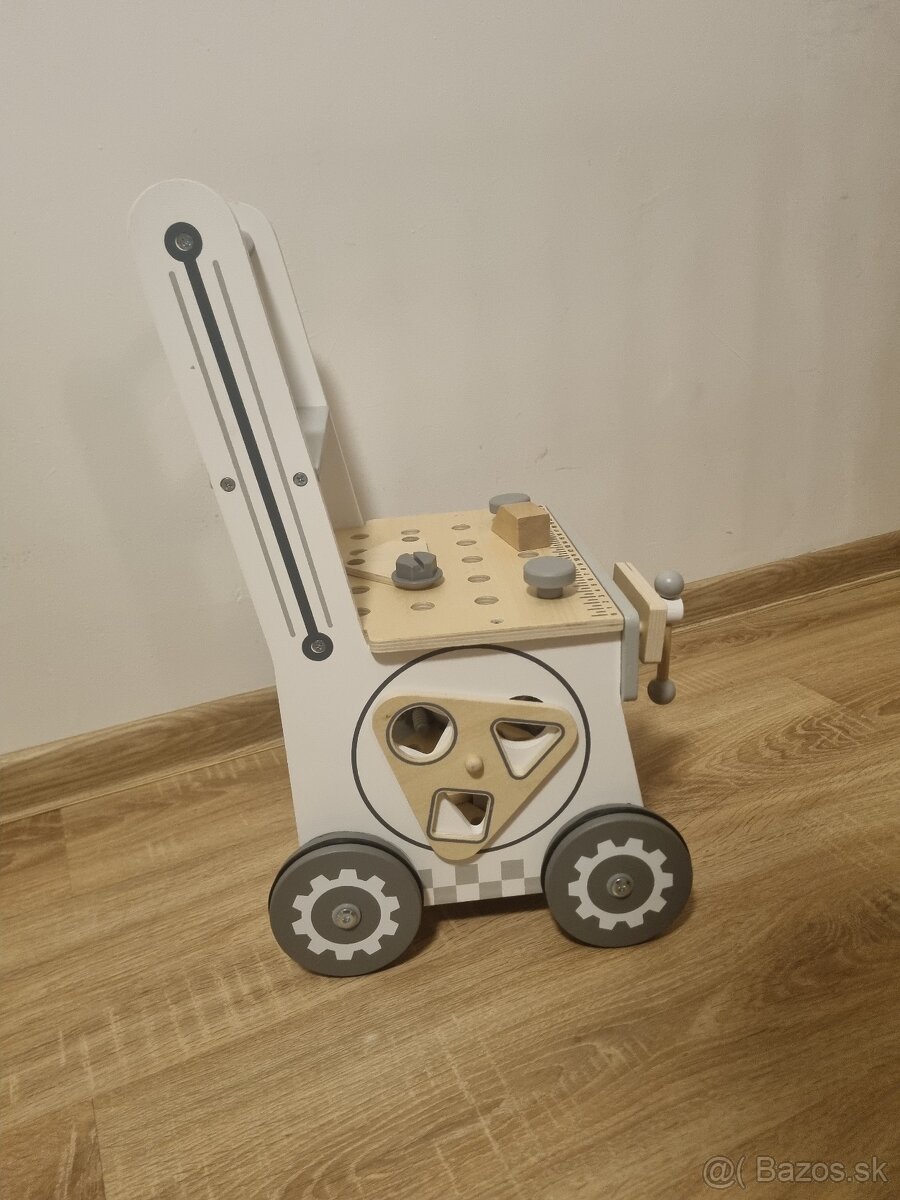 Choditko s prislusenstvom