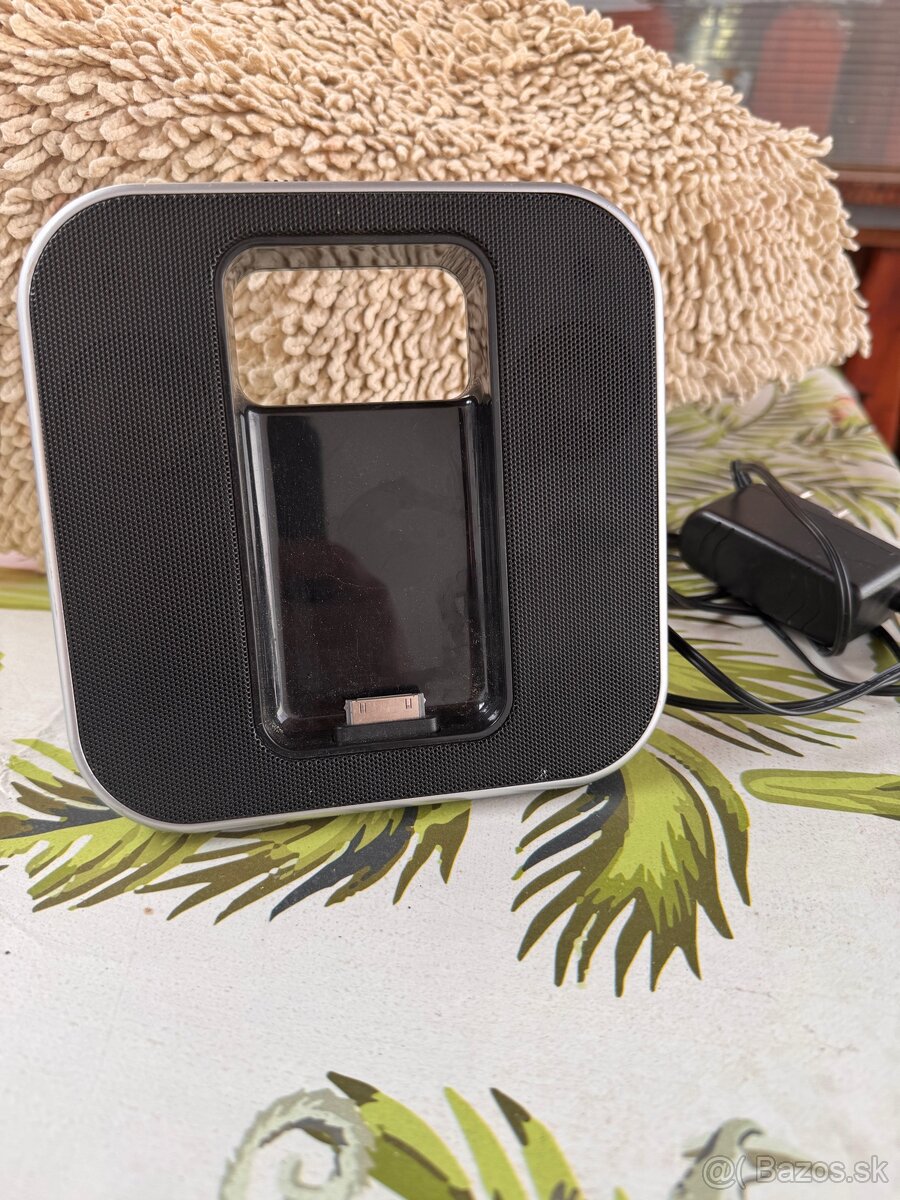 Dockovacia stanica Technika SH113IPH