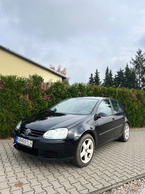 Volkswagen Golf 1,9 TDI.
