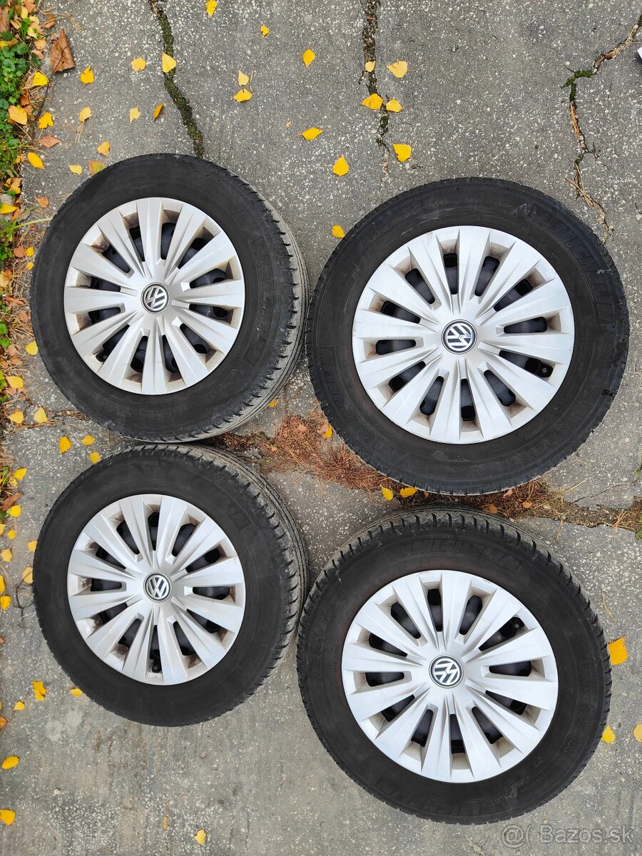 Sada plechovych diskov original VW + VW Puklice
