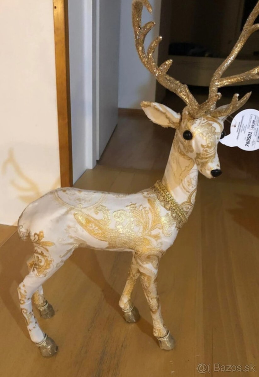 Krásny vianočný Jeleň