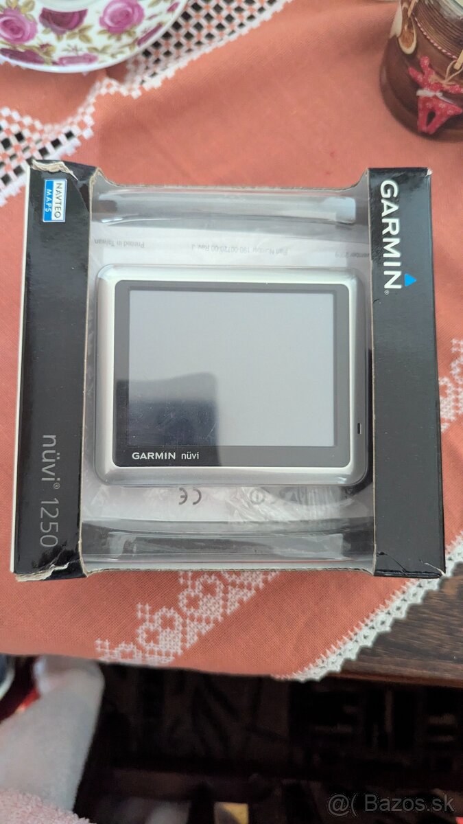 Garmin Nuvi 1250 (v krabici)