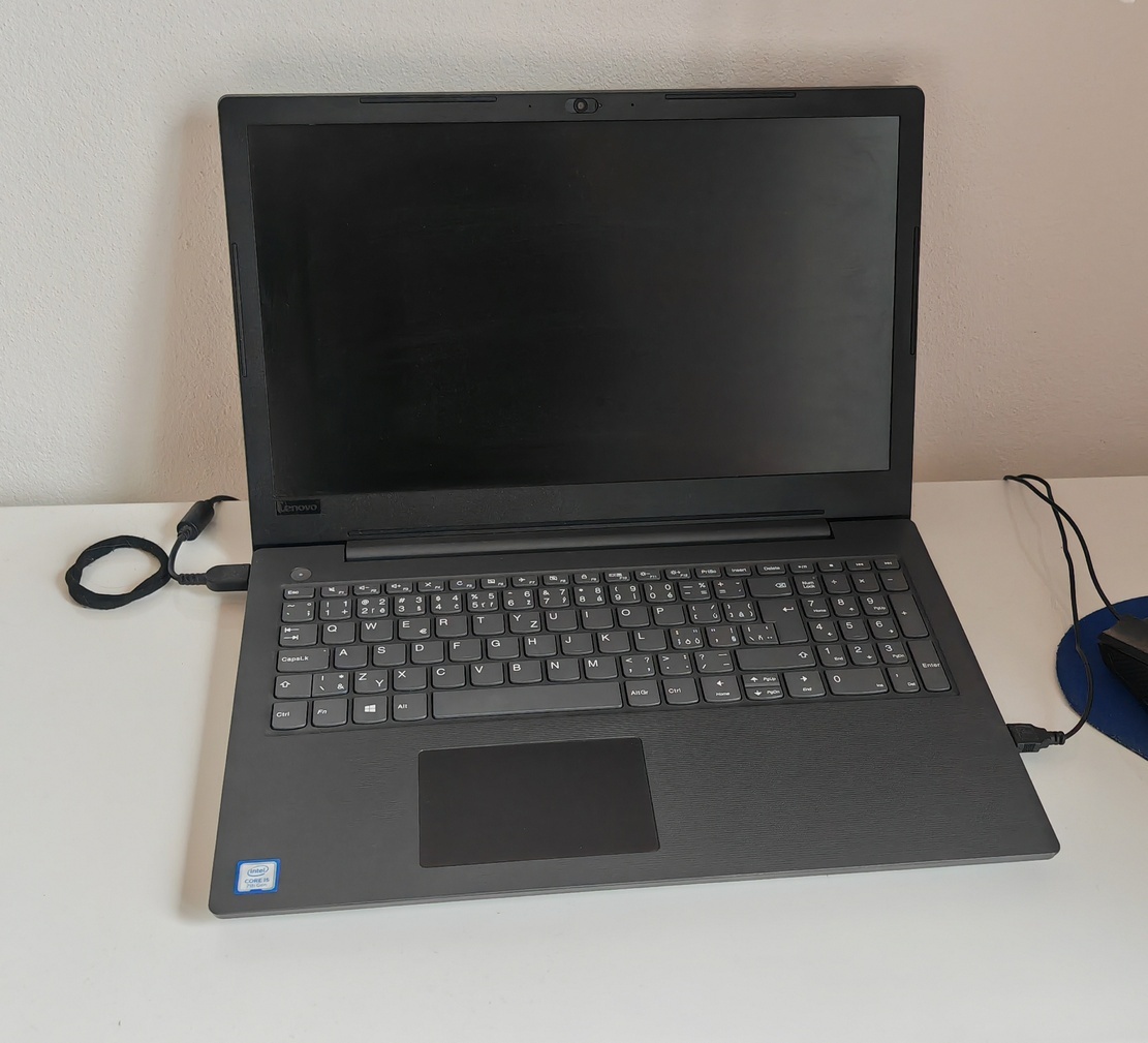Lenovo V130-15IKB