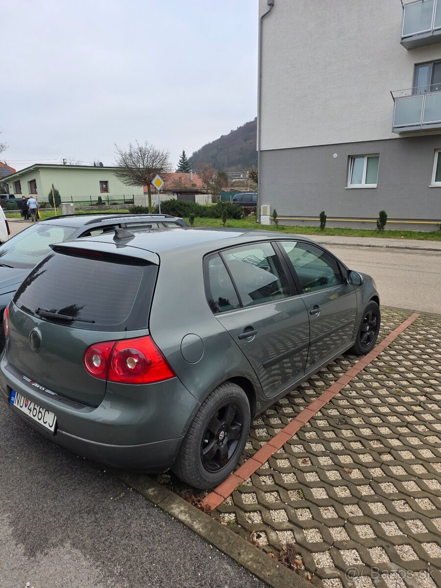 Volkswagen Golf 5 1.9 tdi.77kw