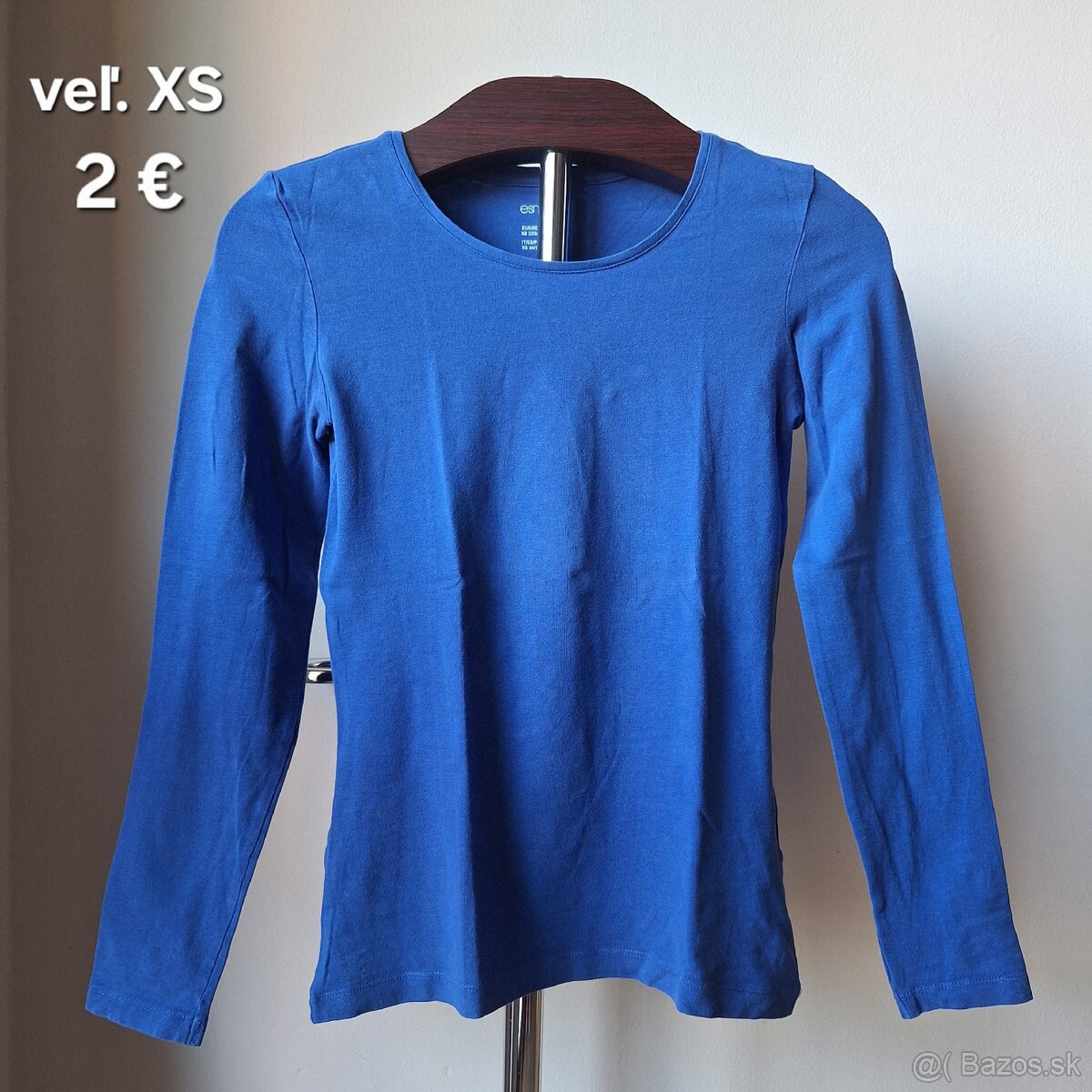 Dámske tričko - krásna modrá farba (XS) 2 €