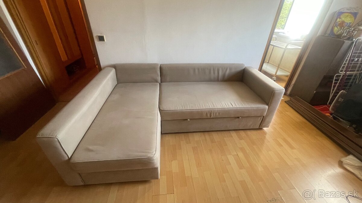 Predám rozkladací gauč