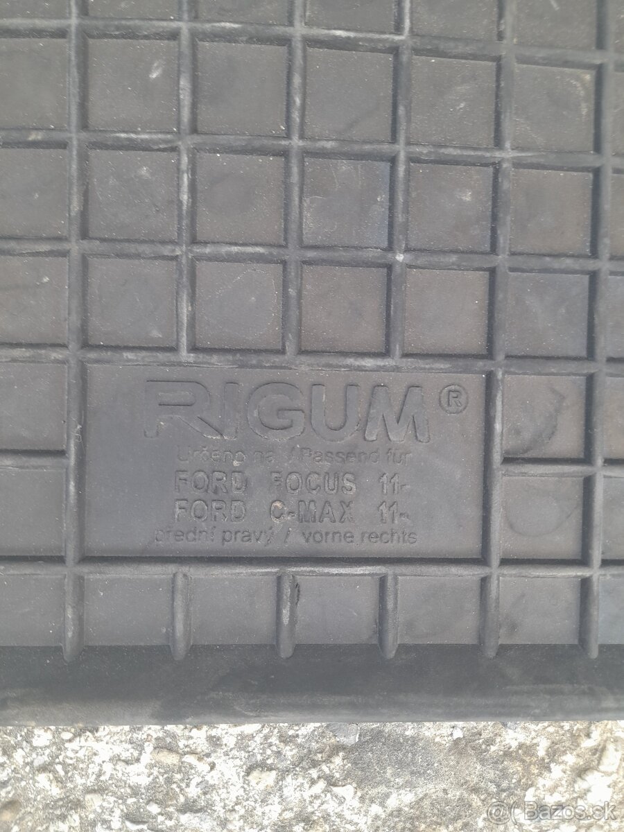 Predám gumené rohože Ford focus
