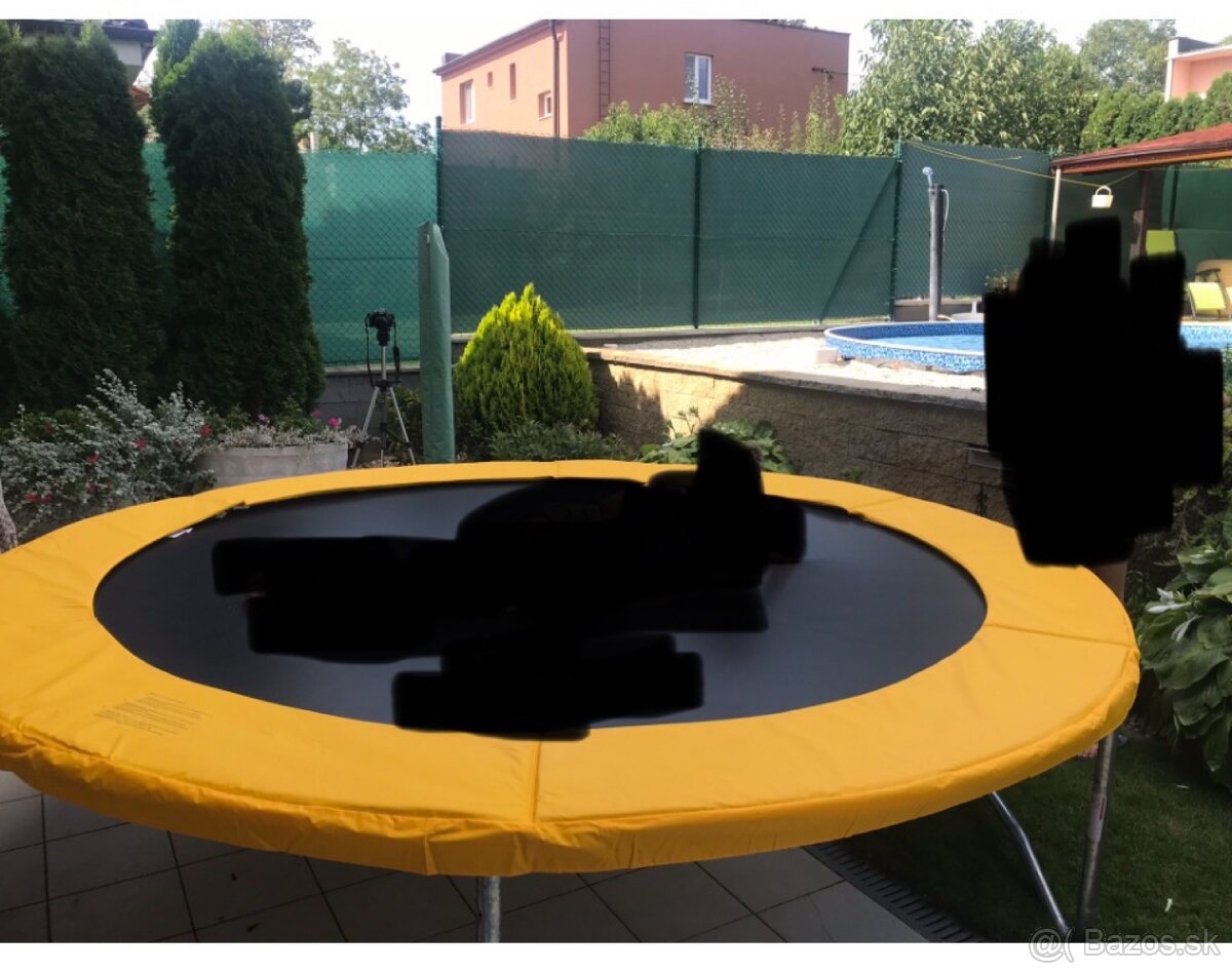 Darujem trampolínu