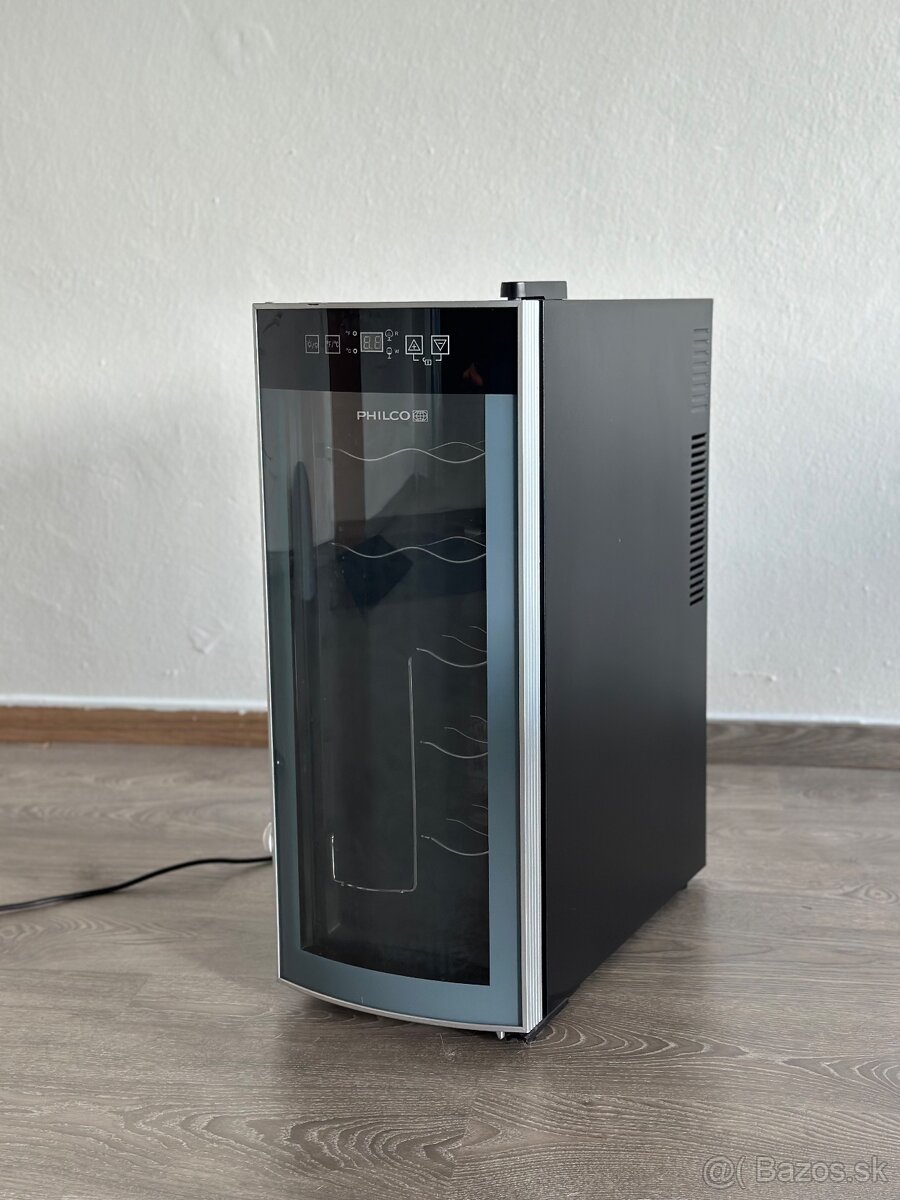 Chladnička na víno Philco PW12