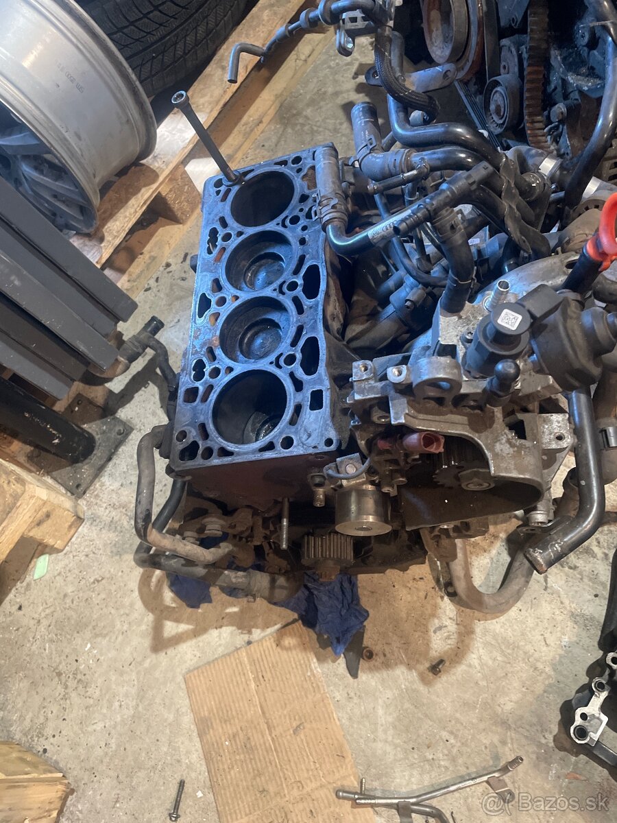 Motor