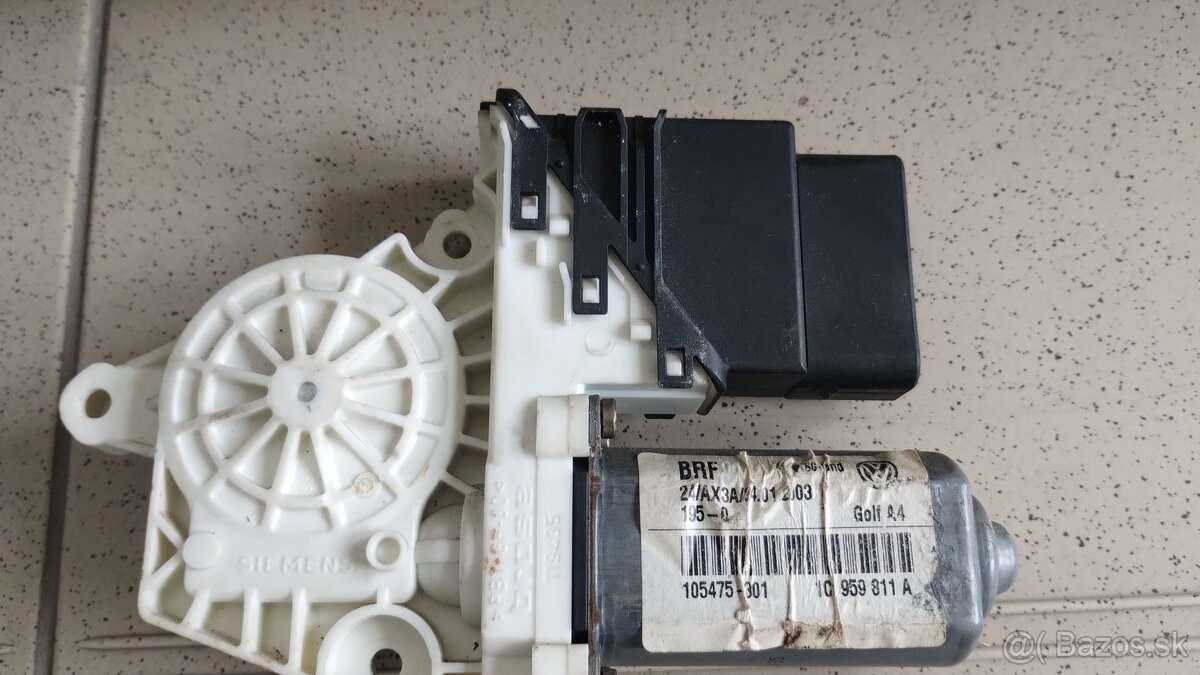 Vw bora zadný ľavý motorček