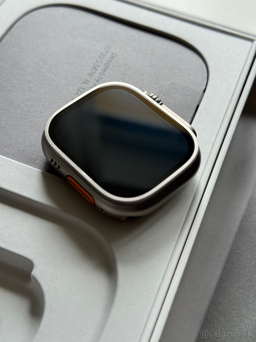 Apple Watch Ultra 49mm Titanium