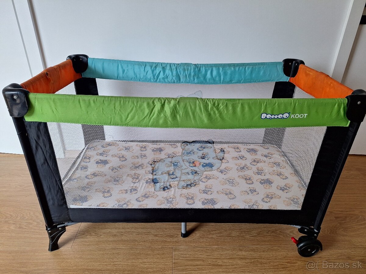 Cestovná postieľka