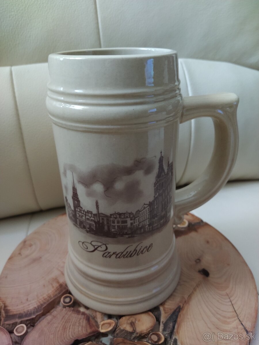 NOVÝ krčah na pivo 0,5L Pardubice (osobný odber)