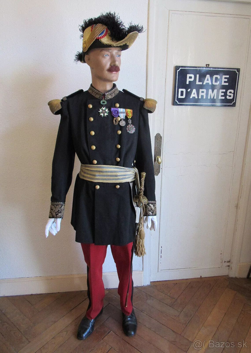 LOT UNIFORME BICORNE GRANDE TENUE Mle 1872 ÚRADNÍK GENERÁL B