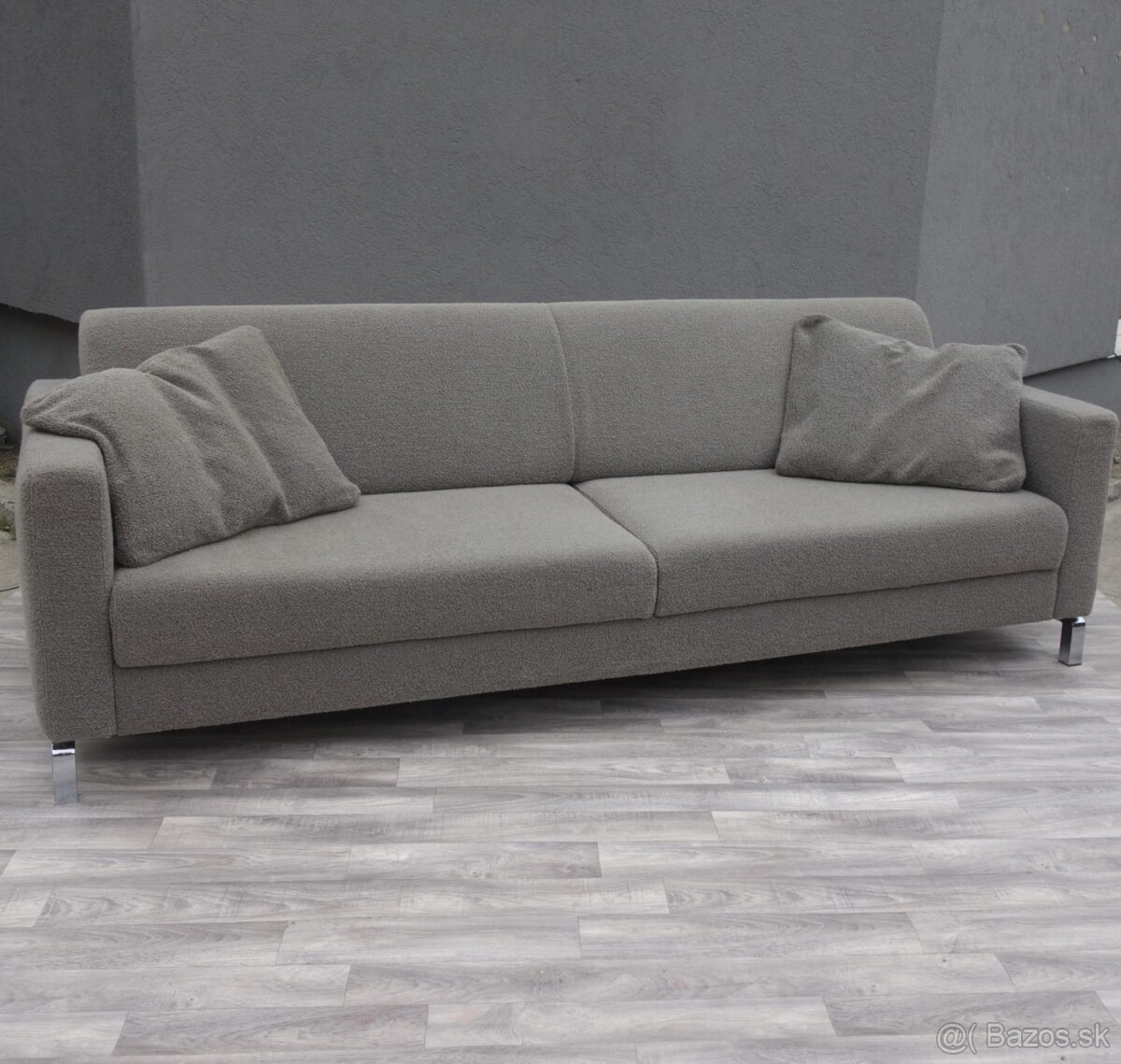 Sedačka sivá – látková .