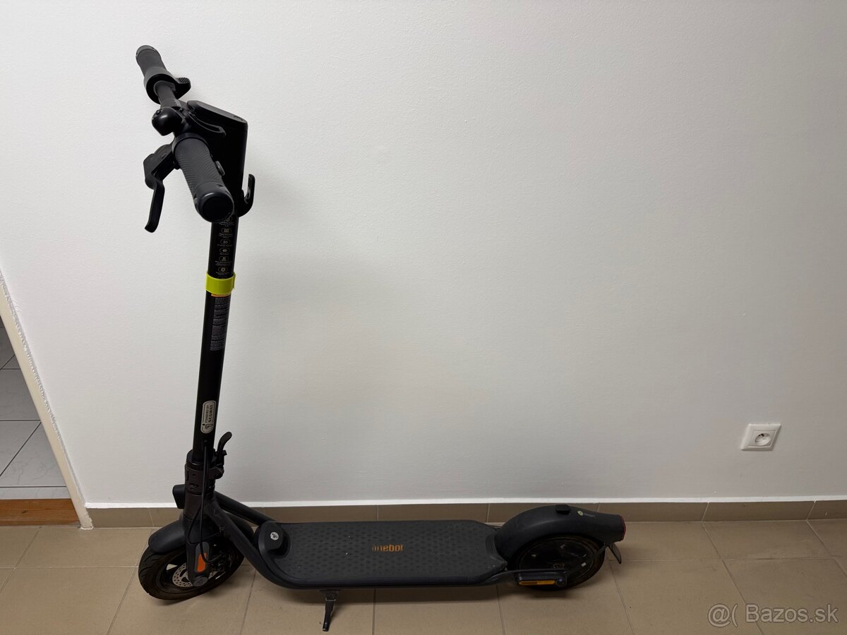 Ninebot Segway kickscooter f2