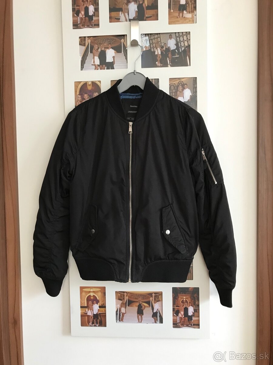 Prechodná bunda veľ.M zn. Bershka