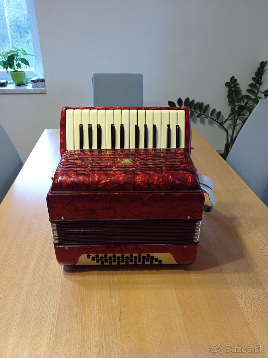Harmonika, klávesový akordeon