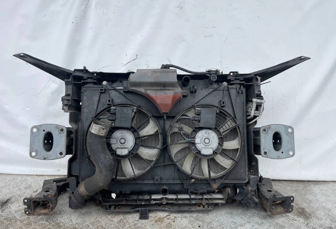 Mazda cx5 I 2012- chladičova stena 2.2 diesel