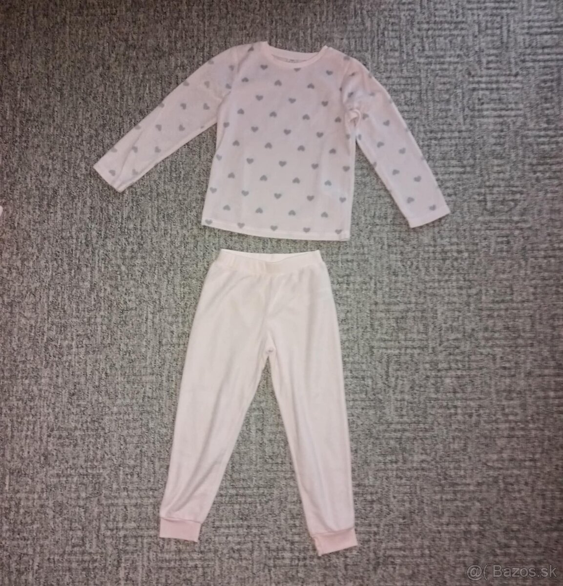 Dievčenské flisové pyžamká