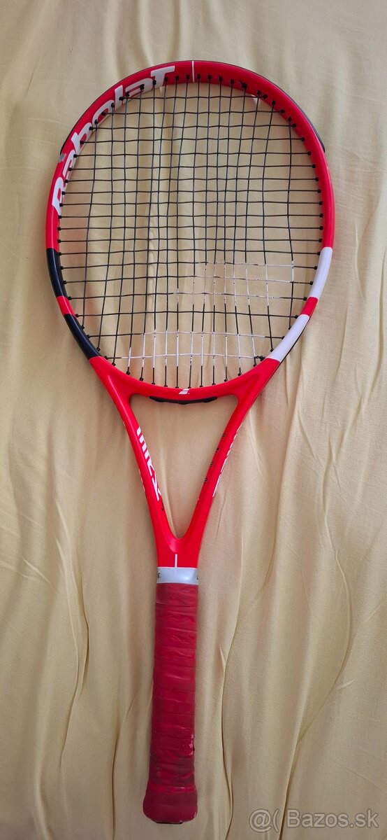 Tenisová raketa