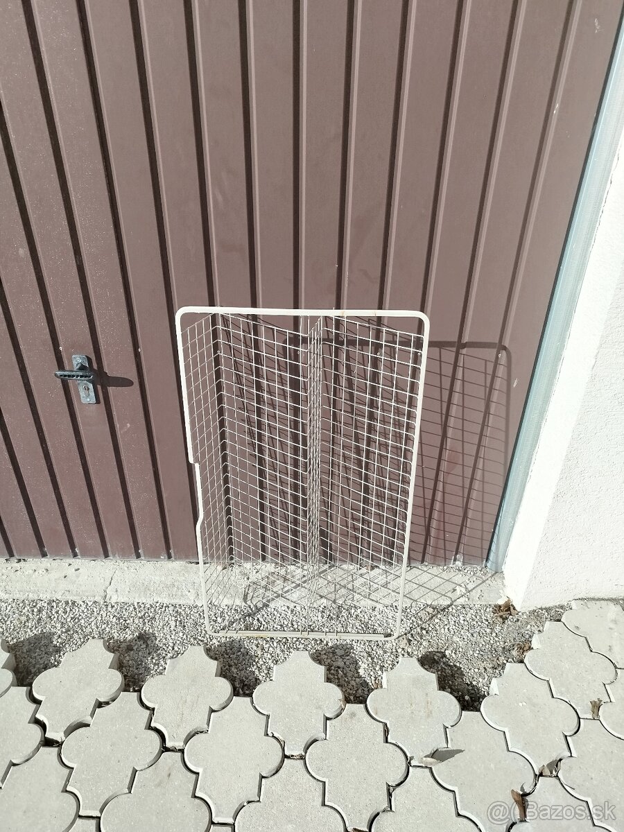 Výsuvný kôš na prádlo